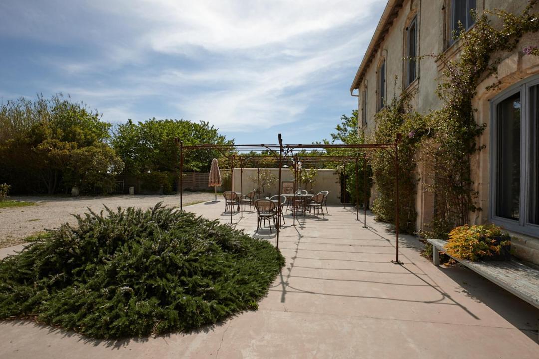 Maison Tara Verte Au Mas Montredon Arles Eksteriør billede